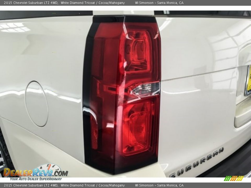 2015 Chevrolet Suburban LTZ 4WD White Diamond Tricoat / Cocoa/Mahogany Photo #27