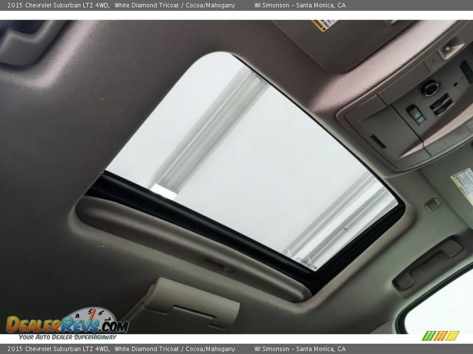 2015 Chevrolet Suburban LTZ 4WD White Diamond Tricoat / Cocoa/Mahogany Photo #30