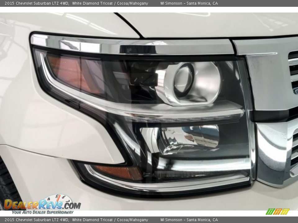 2015 Chevrolet Suburban LTZ 4WD White Diamond Tricoat / Cocoa/Mahogany Photo #32