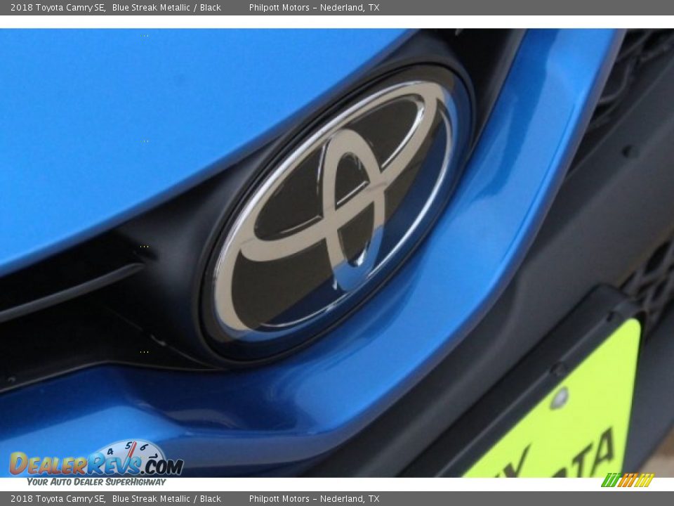 2018 Toyota Camry SE Blue Streak Metallic / Black Photo #11