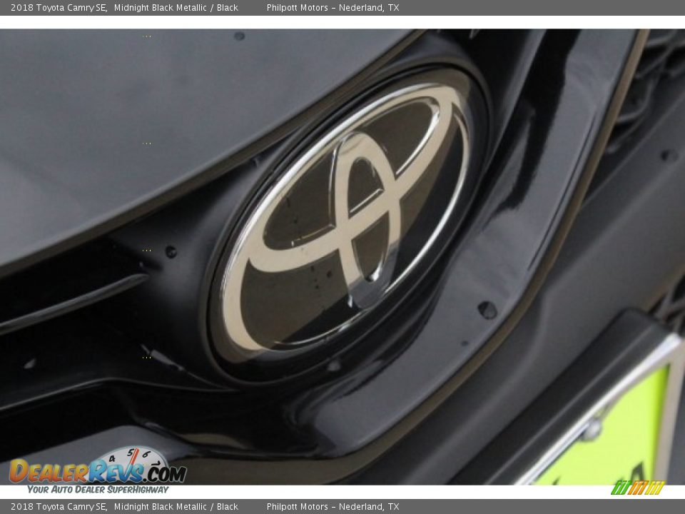 2018 Toyota Camry SE Midnight Black Metallic / Black Photo #11