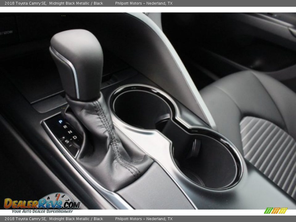 2018 Toyota Camry SE Midnight Black Metallic / Black Photo #17