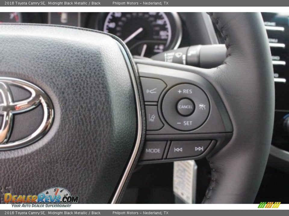 2018 Toyota Camry SE Midnight Black Metallic / Black Photo #19