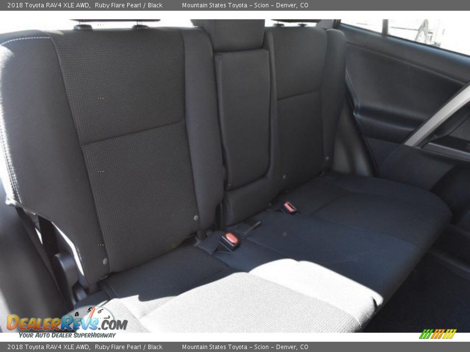 2018 Toyota RAV4 XLE AWD Ruby Flare Pearl / Black Photo #19