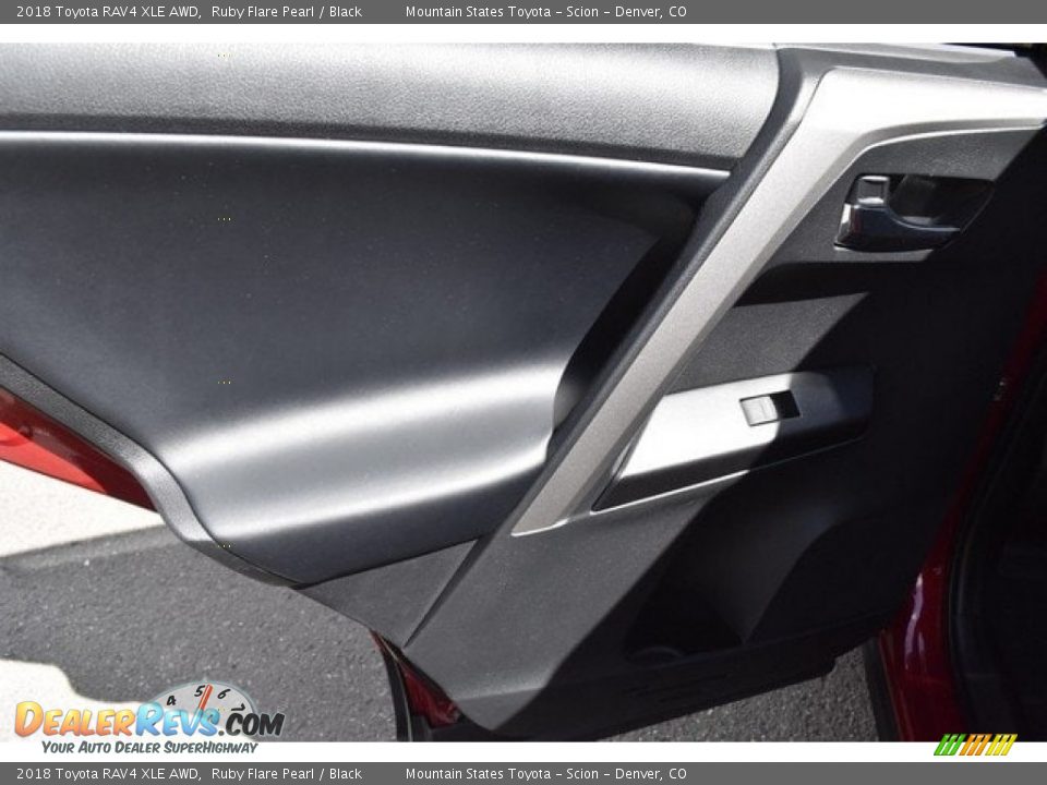 2018 Toyota RAV4 XLE AWD Ruby Flare Pearl / Black Photo #21