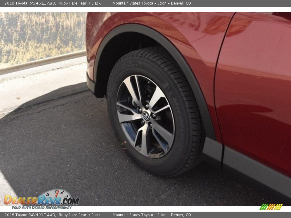 2018 Toyota RAV4 XLE AWD Ruby Flare Pearl / Black Photo #33