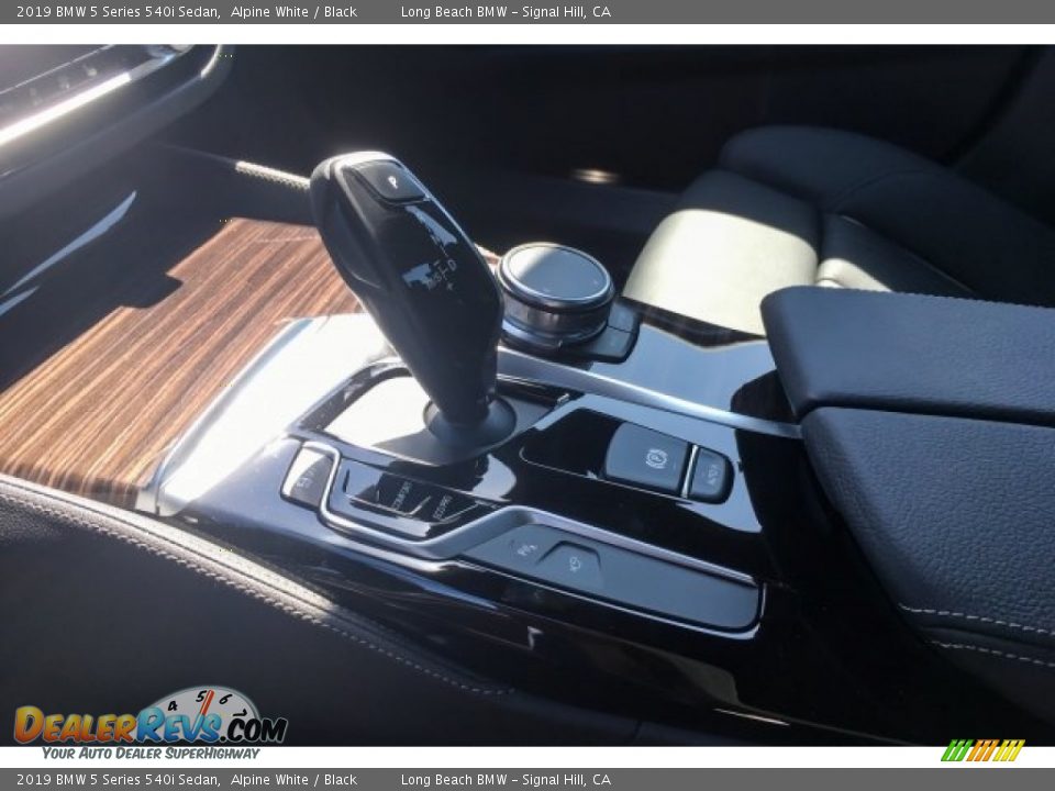 2019 BMW 5 Series 540i Sedan Alpine White / Black Photo #7