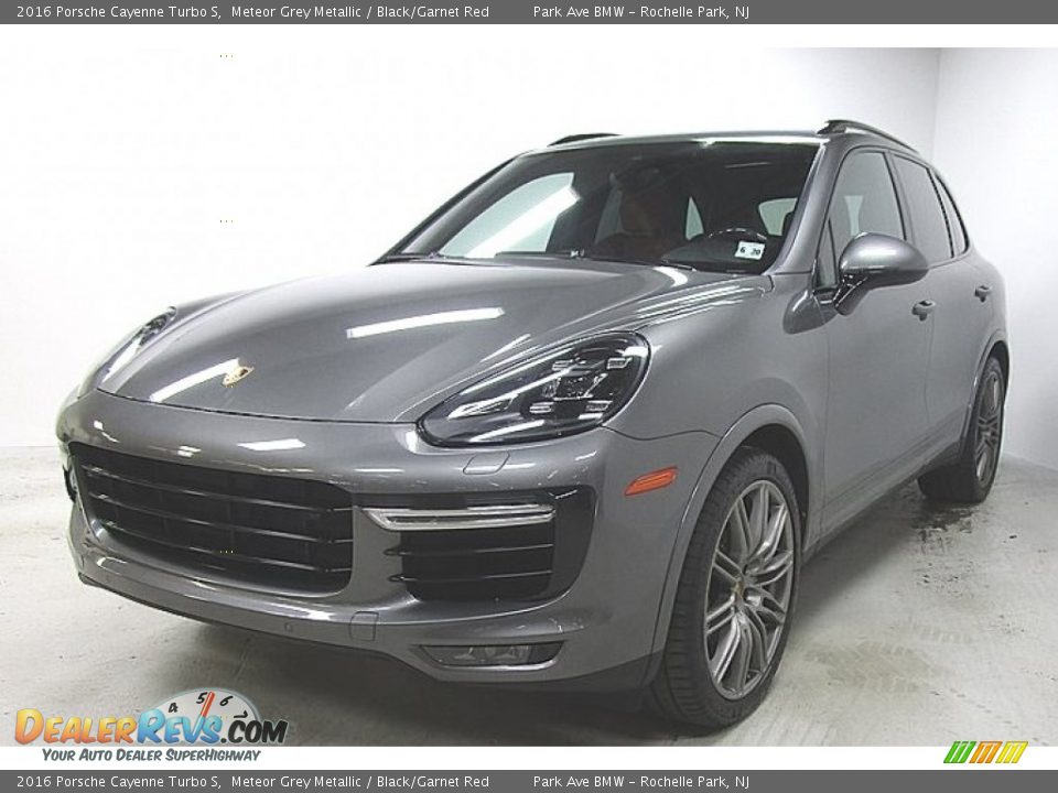 2016 Porsche Cayenne Turbo S Meteor Grey Metallic / Black/Garnet Red Photo #1