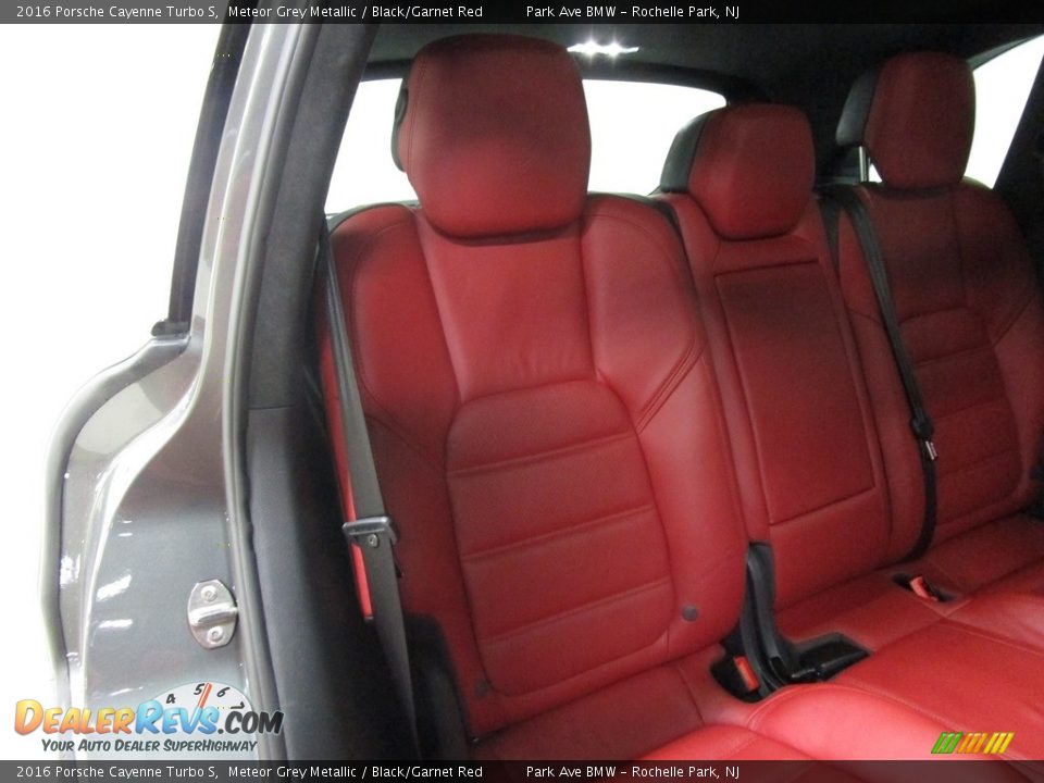 2016 Porsche Cayenne Turbo S Meteor Grey Metallic / Black/Garnet Red Photo #20