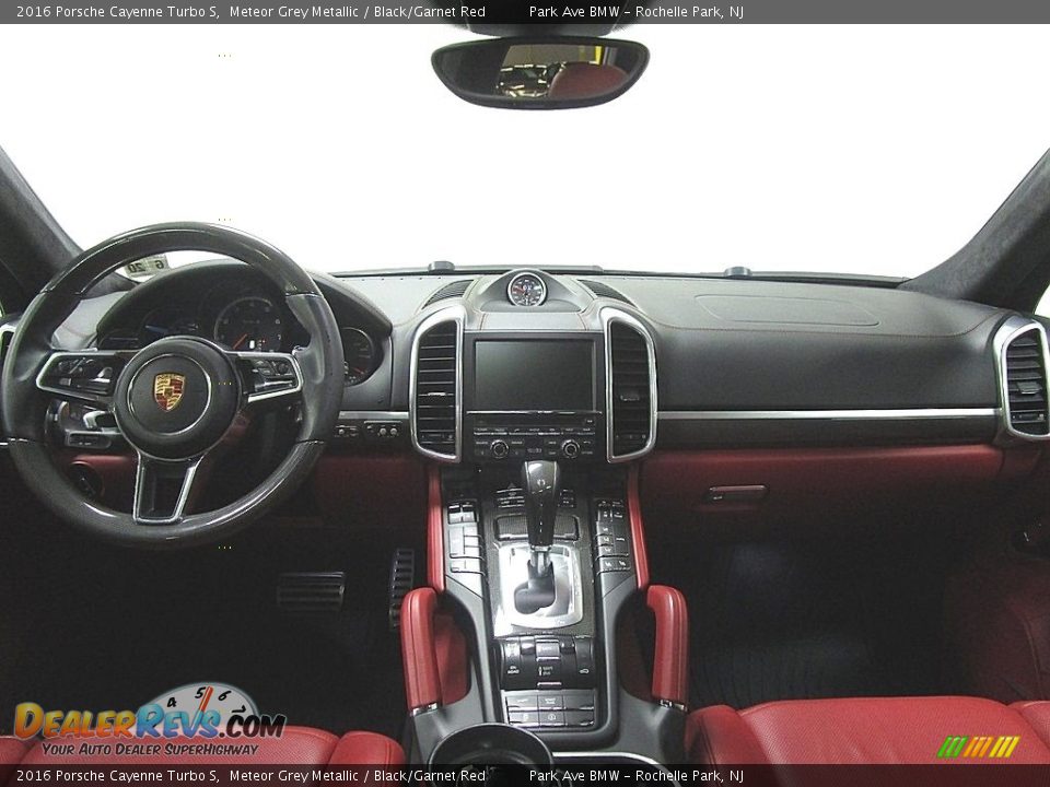 2016 Porsche Cayenne Turbo S Meteor Grey Metallic / Black/Garnet Red Photo #25
