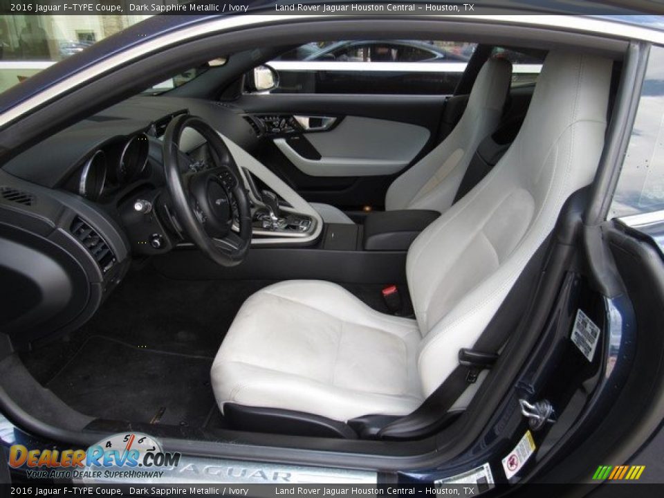 Front Seat of 2016 Jaguar F-TYPE Coupe Photo #3