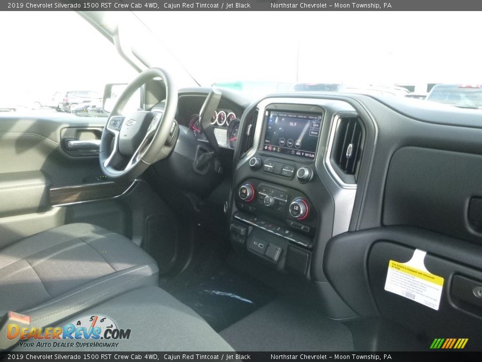 2019 Chevrolet Silverado 1500 RST Crew Cab 4WD Cajun Red Tintcoat / Jet Black Photo #11