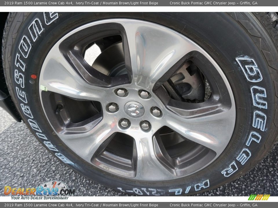 2019 Ram 1500 Laramie Crew Cab 4x4 Ivory Tri–Coat / Mountain Brown/Light Frost Beige Photo #9