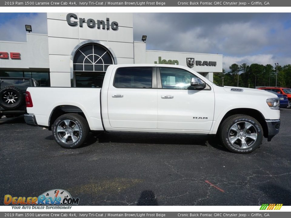 2019 Ram 1500 Laramie Crew Cab 4x4 Ivory Tri–Coat / Mountain Brown/Light Frost Beige Photo #11