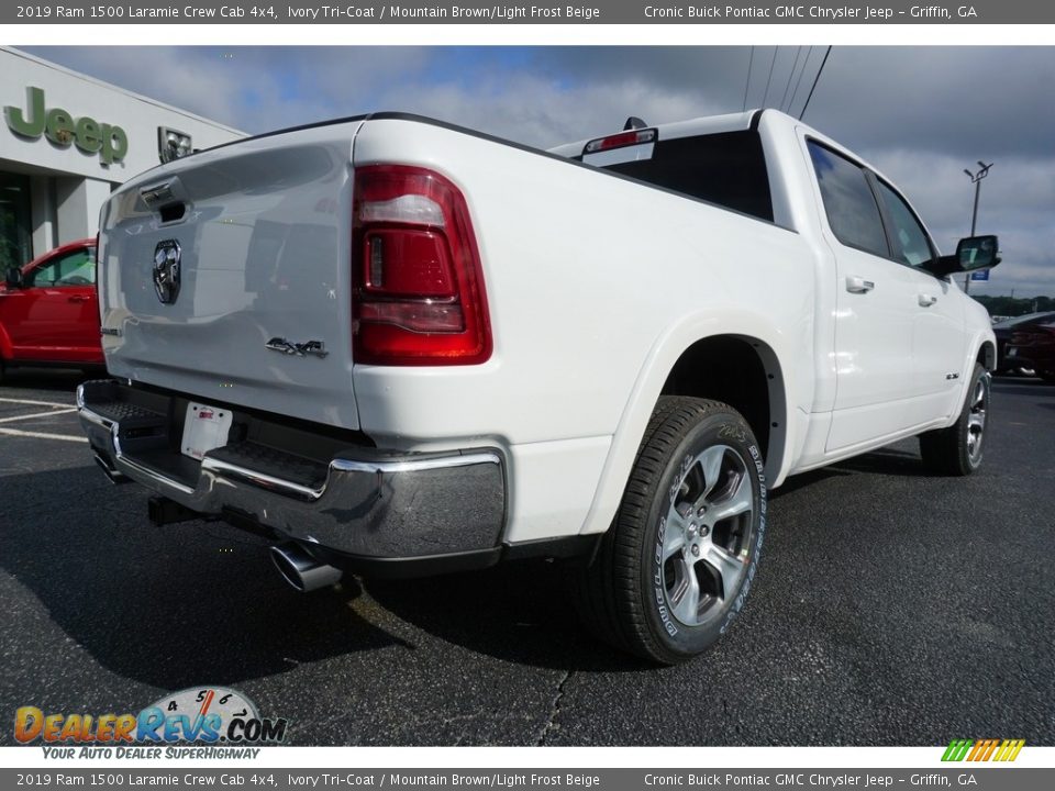 2019 Ram 1500 Laramie Crew Cab 4x4 Ivory Tri–Coat / Mountain Brown/Light Frost Beige Photo #12