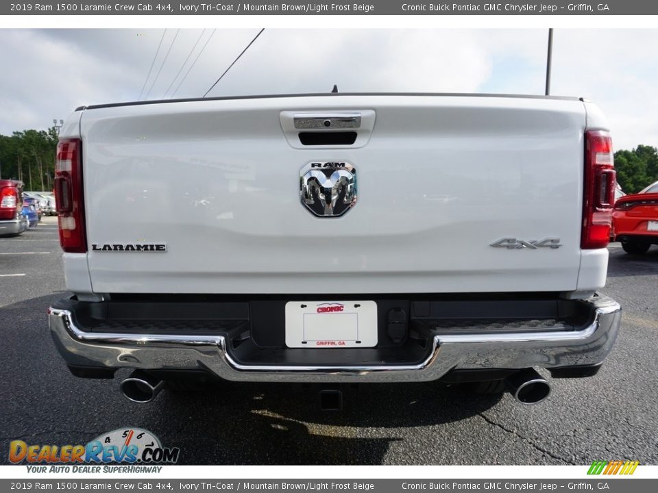 2019 Ram 1500 Laramie Crew Cab 4x4 Ivory Tri–Coat / Mountain Brown/Light Frost Beige Photo #13
