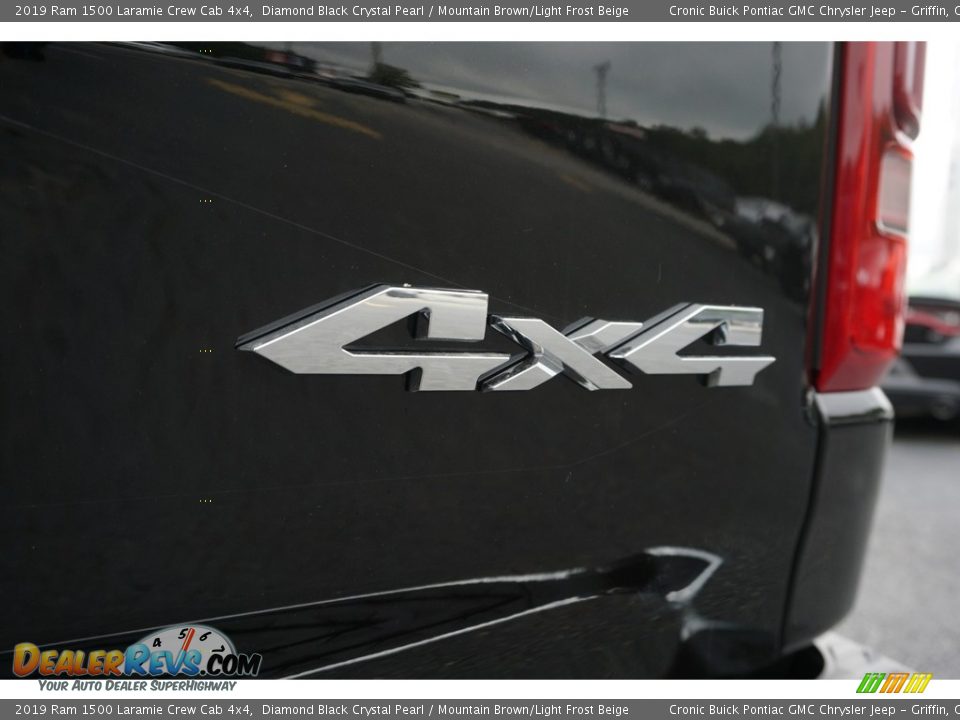 2019 Ram 1500 Laramie Crew Cab 4x4 Diamond Black Crystal Pearl / Mountain Brown/Light Frost Beige Photo #14