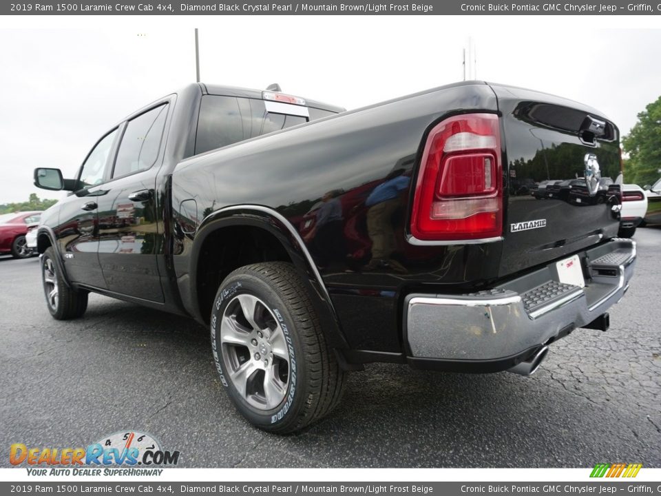 2019 Ram 1500 Laramie Crew Cab 4x4 Diamond Black Crystal Pearl / Mountain Brown/Light Frost Beige Photo #16