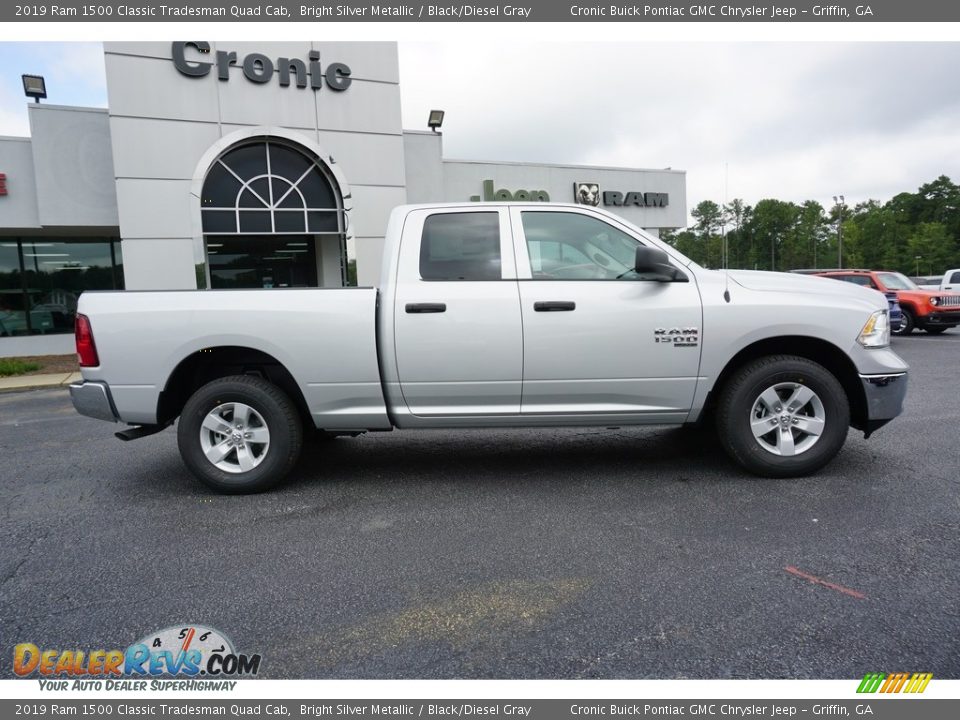 2019 Ram 1500 Classic Tradesman Quad Cab Bright Silver Metallic / Black/Diesel Gray Photo #10