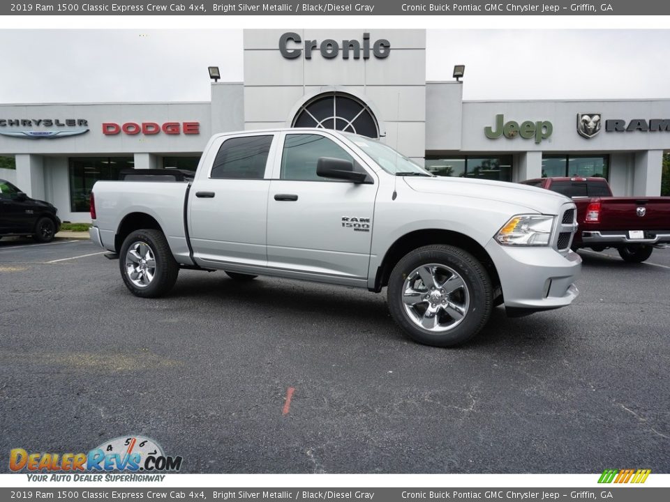 2019 Ram 1500 Classic Express Crew Cab 4x4 Bright Silver Metallic / Black/Diesel Gray Photo #1