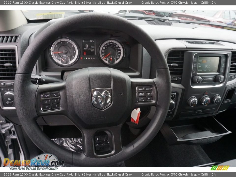 2019 Ram 1500 Classic Express Crew Cab 4x4 Bright Silver Metallic / Black/Diesel Gray Photo #5