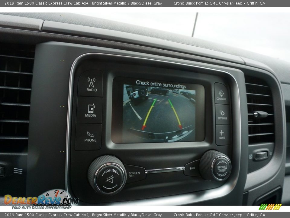2019 Ram 1500 Classic Express Crew Cab 4x4 Bright Silver Metallic / Black/Diesel Gray Photo #6