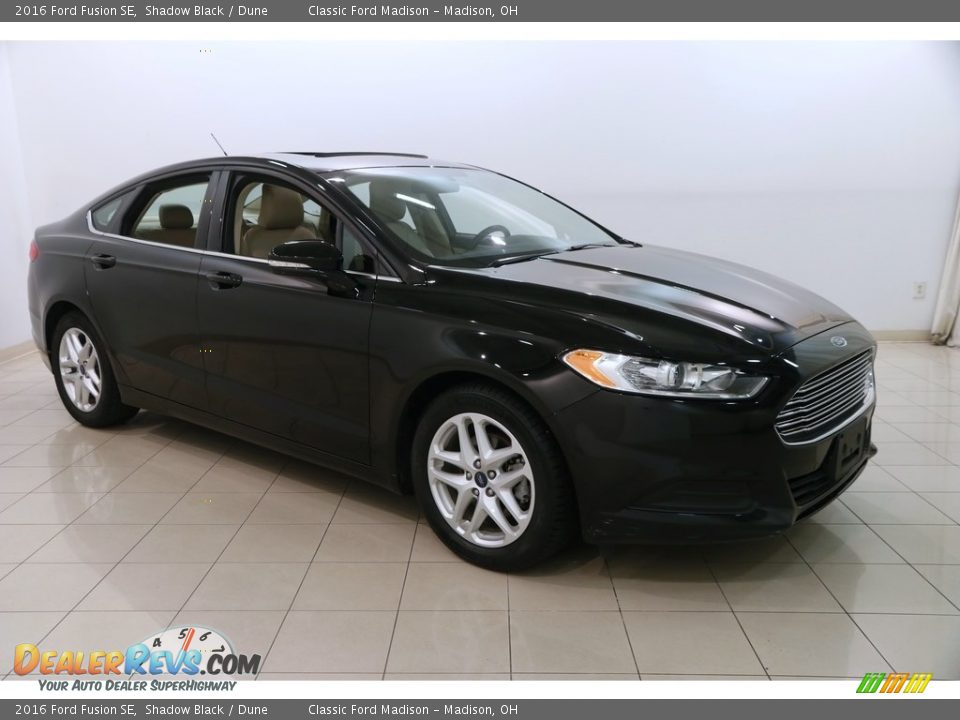 2016 Ford Fusion SE Shadow Black / Dune Photo #1