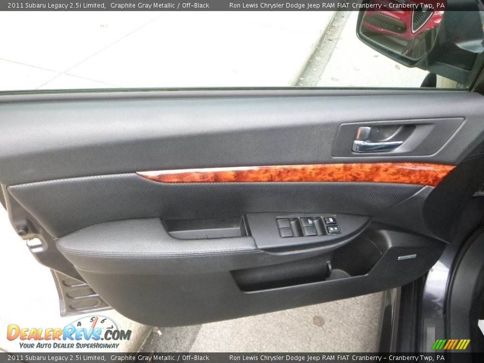 2011 Subaru Legacy 2.5i Limited Graphite Gray Metallic / Off-Black Photo #14