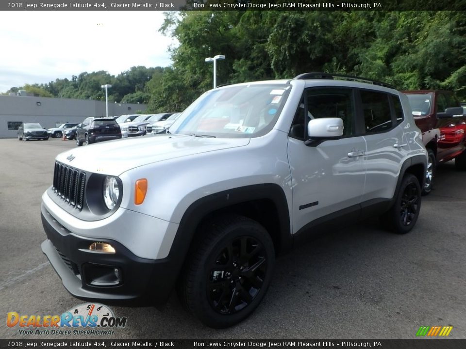 2018 Jeep Renegade Latitude 4x4 Glacier Metallic / Black Photo #1