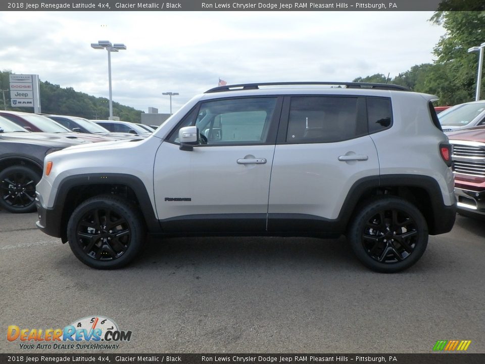 2018 Jeep Renegade Latitude 4x4 Glacier Metallic / Black Photo #2