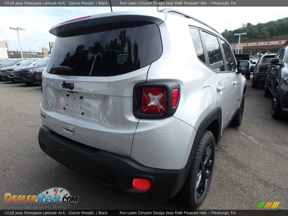 2018 Jeep Renegade Latitude 4x4 Glacier Metallic / Black Photo #5