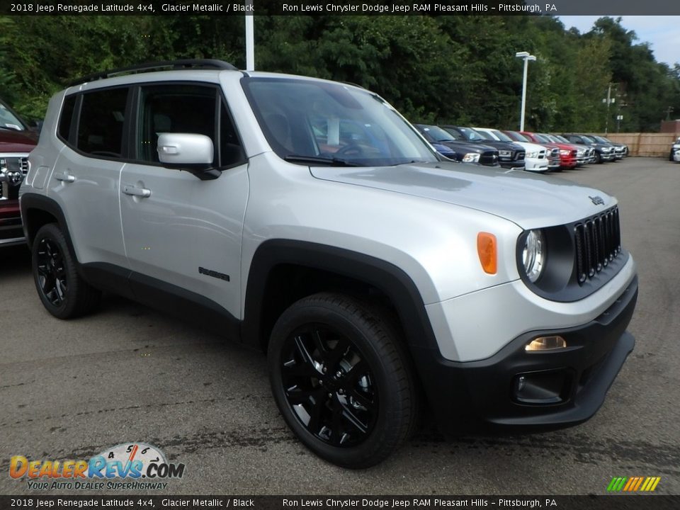2018 Jeep Renegade Latitude 4x4 Glacier Metallic / Black Photo #7