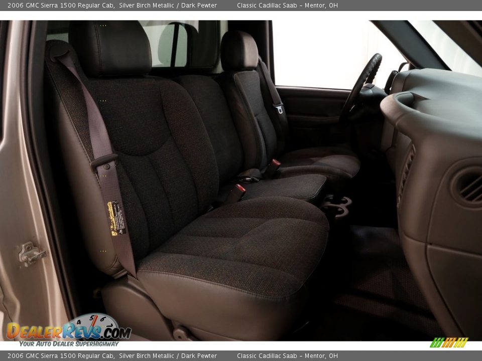 2006 GMC Sierra 1500 Regular Cab Silver Birch Metallic / Dark Pewter Photo #9