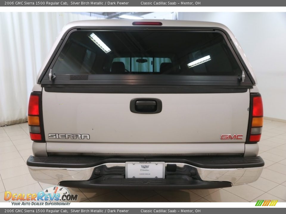 2006 GMC Sierra 1500 Regular Cab Silver Birch Metallic / Dark Pewter Photo #10