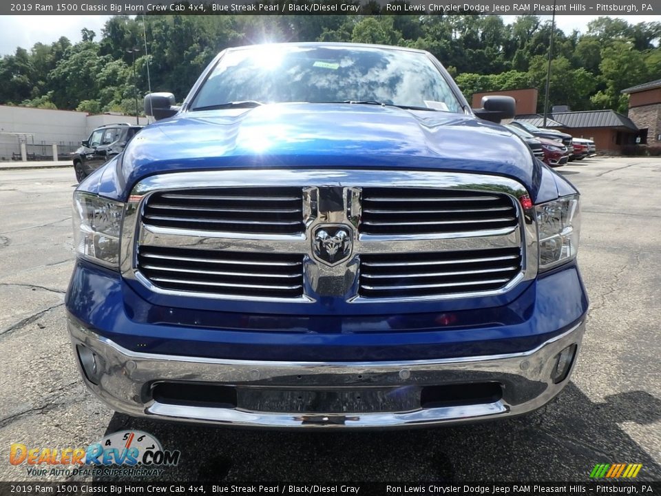2019 Ram 1500 Classic Big Horn Crew Cab 4x4 Blue Streak Pearl / Black/Diesel Gray Photo #8