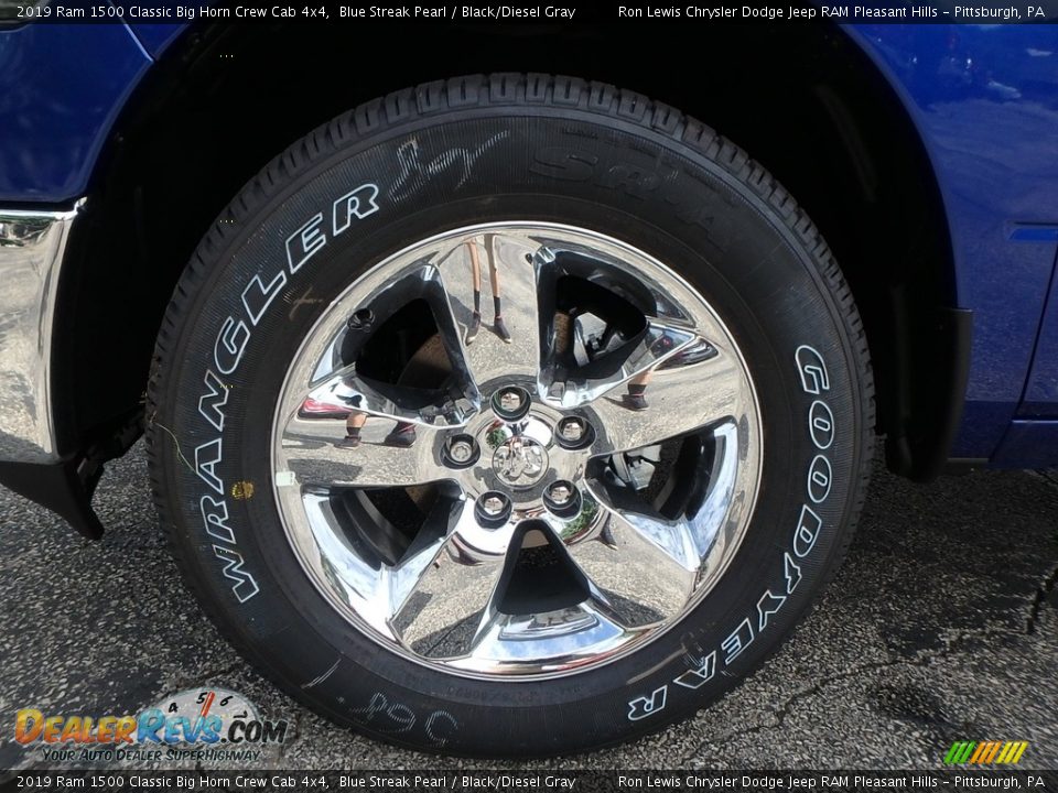 2019 Ram 1500 Classic Big Horn Crew Cab 4x4 Blue Streak Pearl / Black/Diesel Gray Photo #9