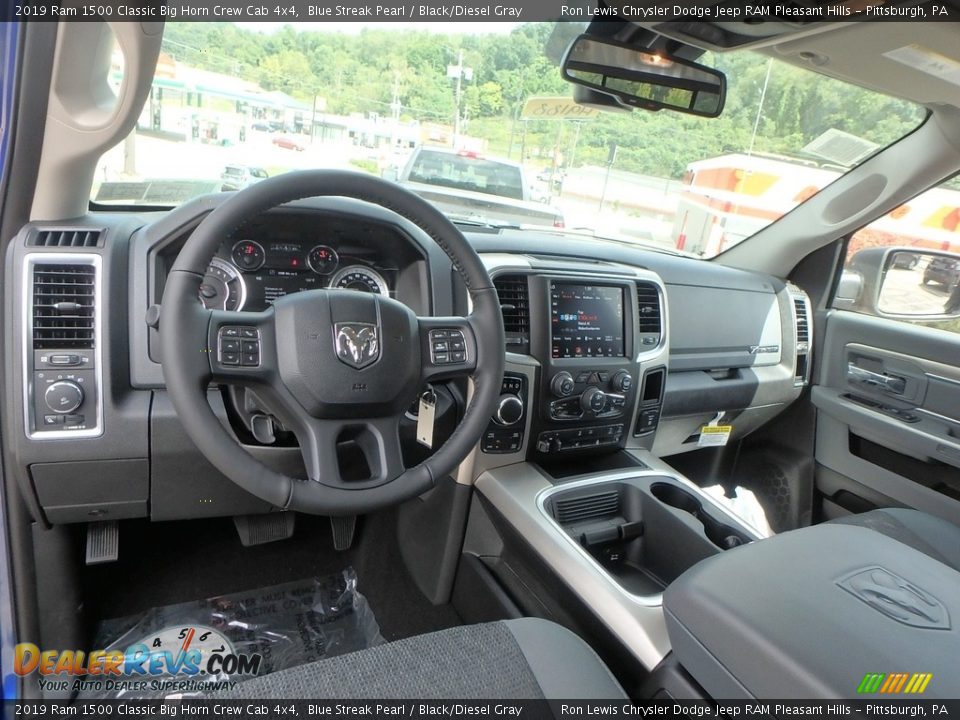 Black/Diesel Gray Interior - 2019 Ram 1500 Classic Big Horn Crew Cab 4x4 Photo #12