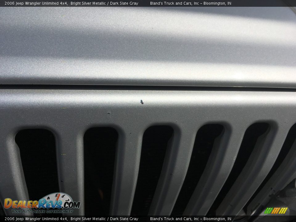 2006 Jeep Wrangler Unlimited 4x4 Bright Silver Metallic / Dark Slate Gray Photo #15