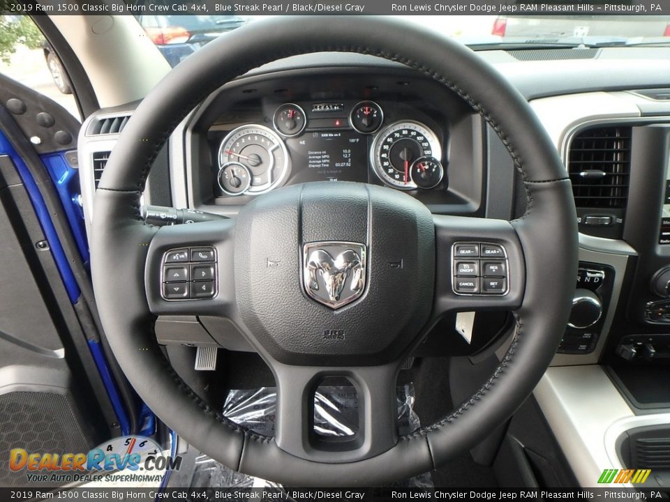 2019 Ram 1500 Classic Big Horn Crew Cab 4x4 Blue Streak Pearl / Black/Diesel Gray Photo #19