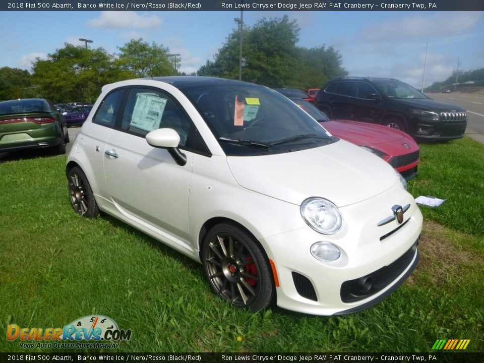 Front 3/4 View of 2018 Fiat 500 Abarth Photo #6