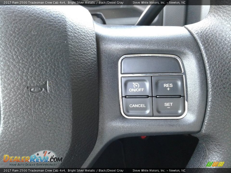 2017 Ram 2500 Tradesman Crew Cab 4x4 Bright Silver Metallic / Black/Diesel Gray Photo #17