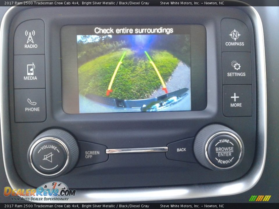 2017 Ram 2500 Tradesman Crew Cab 4x4 Bright Silver Metallic / Black/Diesel Gray Photo #21