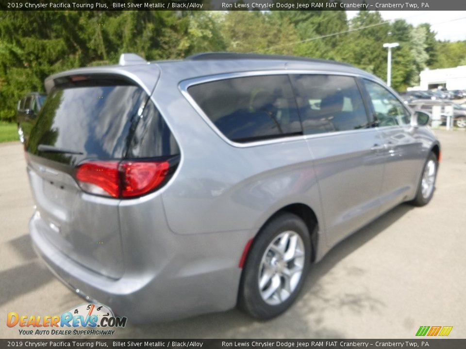 2019 Chrysler Pacifica Touring Plus Billet Silver Metallic / Black/Alloy Photo #5