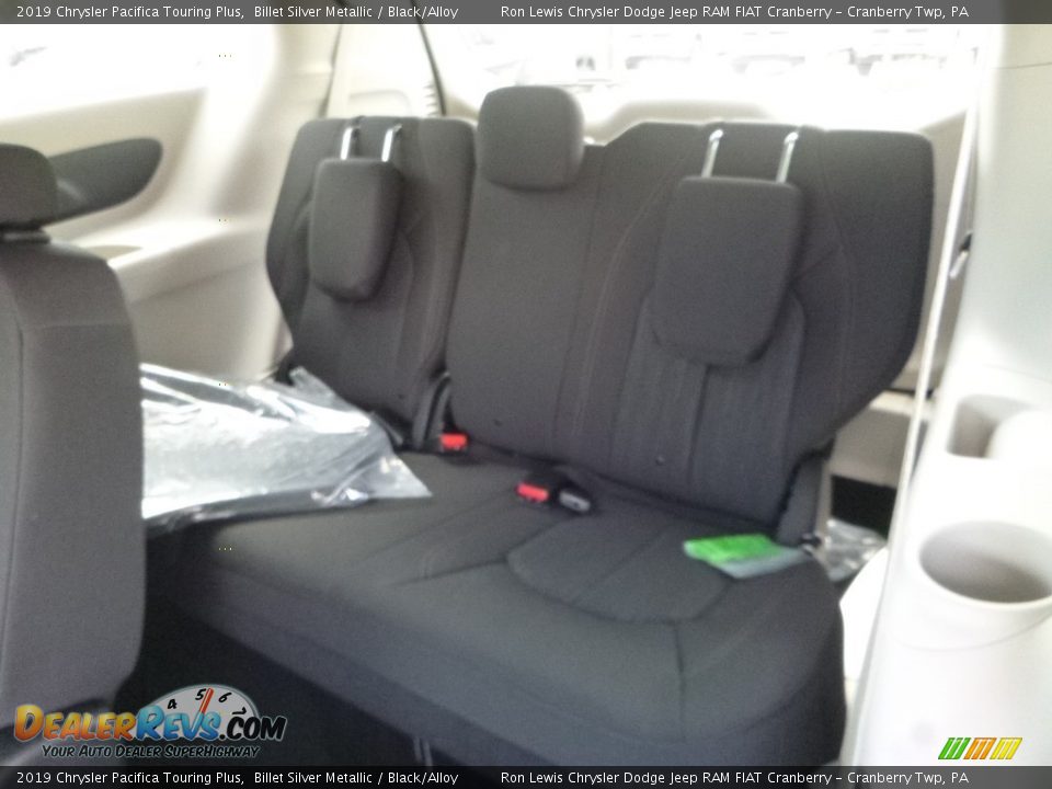 2019 Chrysler Pacifica Touring Plus Billet Silver Metallic / Black/Alloy Photo #12