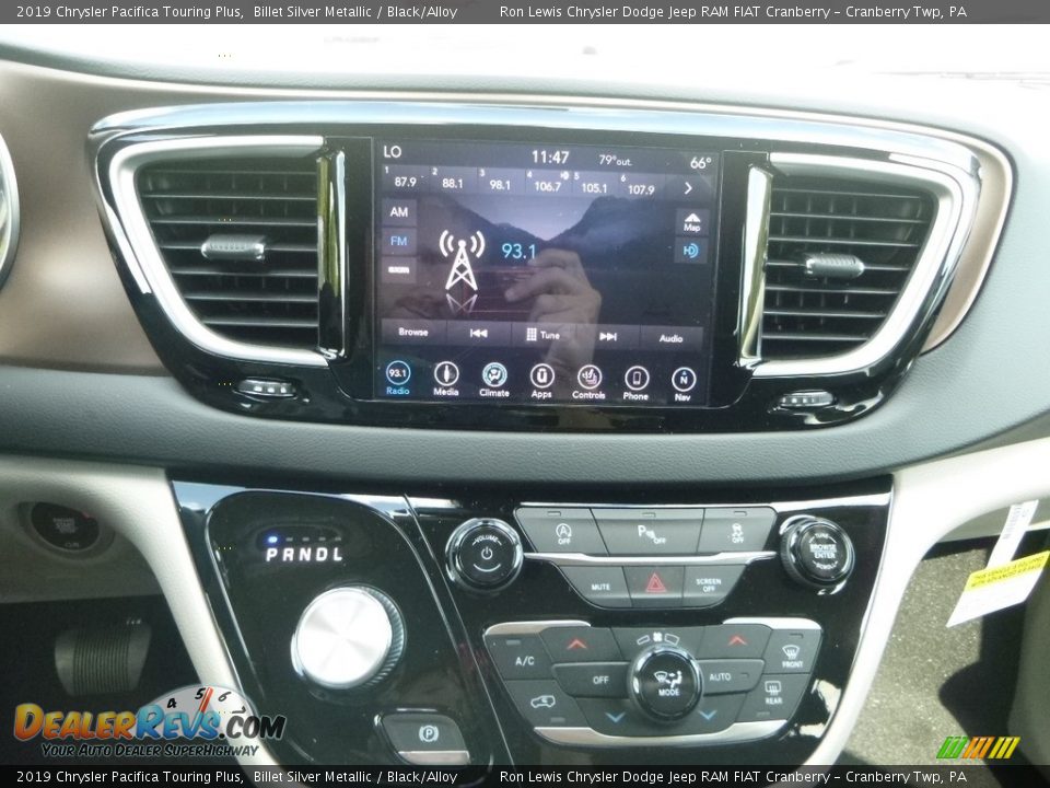 2019 Chrysler Pacifica Touring Plus Billet Silver Metallic / Black/Alloy Photo #17