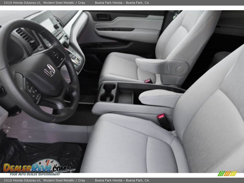 2019 Honda Odyssey LX Modern Steel Metallic / Gray Photo #17