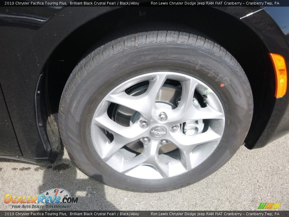 2019 Chrysler Pacifica Touring Plus Brilliant Black Crystal Pearl / Black/Alloy Photo #9