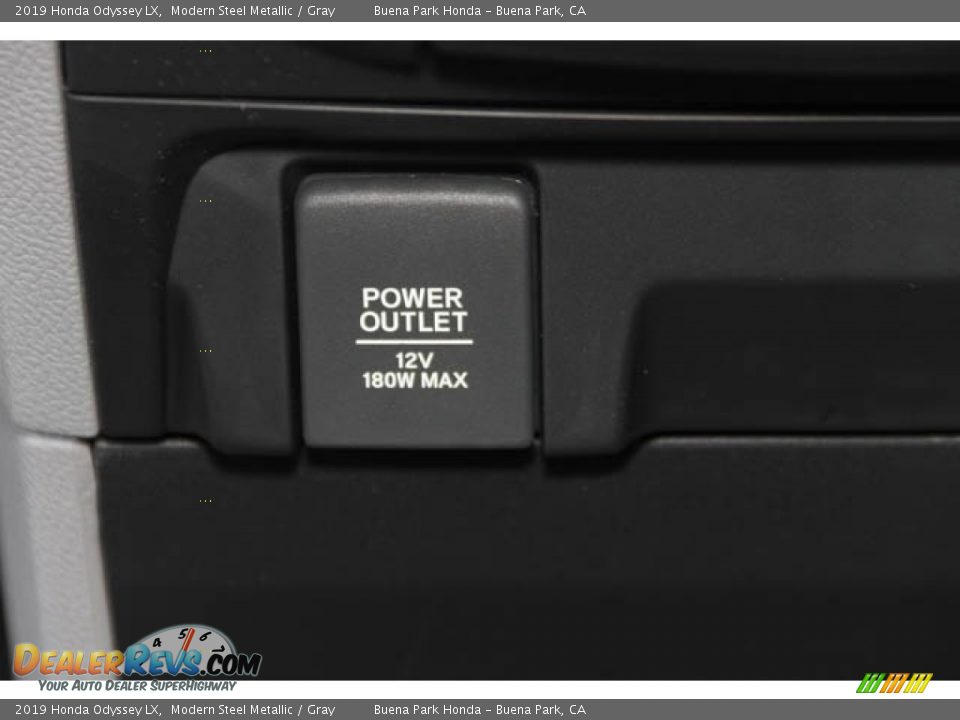 2019 Honda Odyssey LX Modern Steel Metallic / Gray Photo #25