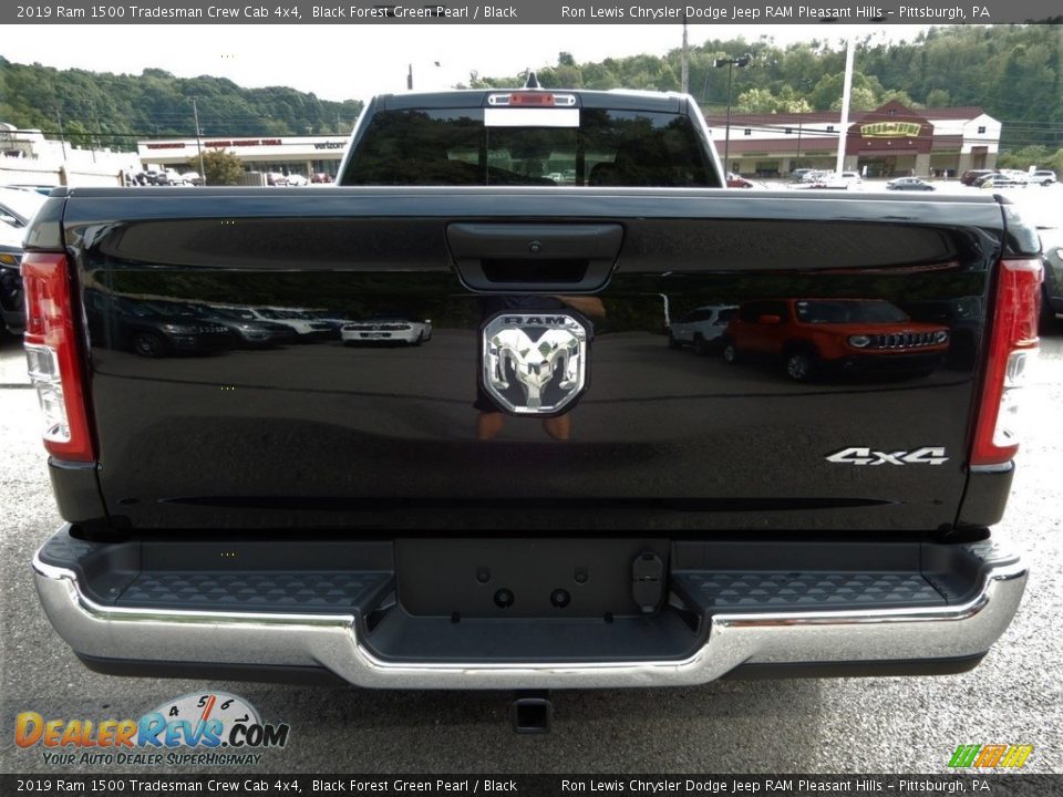 2019 Ram 1500 Tradesman Crew Cab 4x4 Black Forest Green Pearl / Black Photo #4