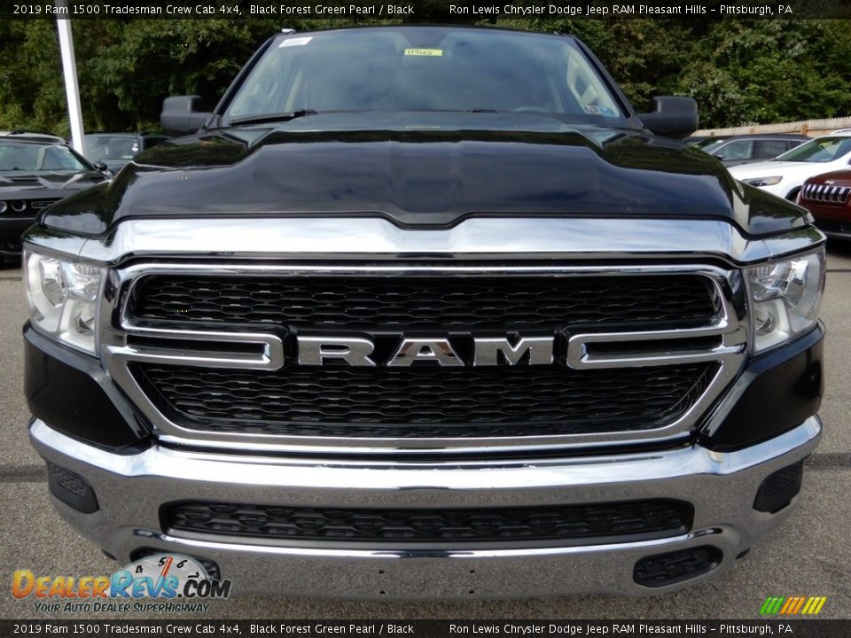 2019 Ram 1500 Tradesman Crew Cab 4x4 Black Forest Green Pearl / Black Photo #8